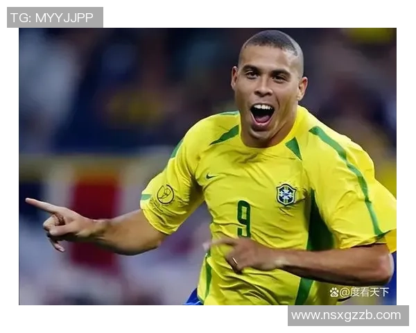 回顾足球历史传奇人物：那些闪耀过绿茵场的永恒经典老球星